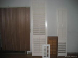 透氣窗木門(mén) 美觀與實(shí)用的完美結(jié)合